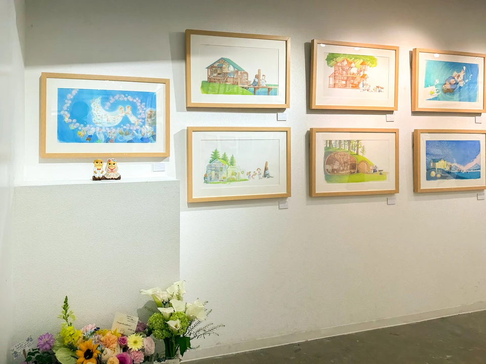 独处与共处的哲思个展：水獭绘本原画与婚礼角色